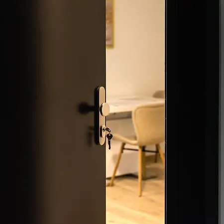 Mickiewiczova Free Parking By Veronika & Jano Apartament *