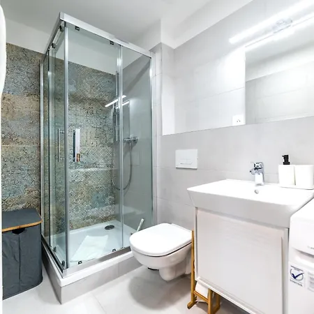 Mickiewiczova Free Parking By Veronika & Jano Apartament *