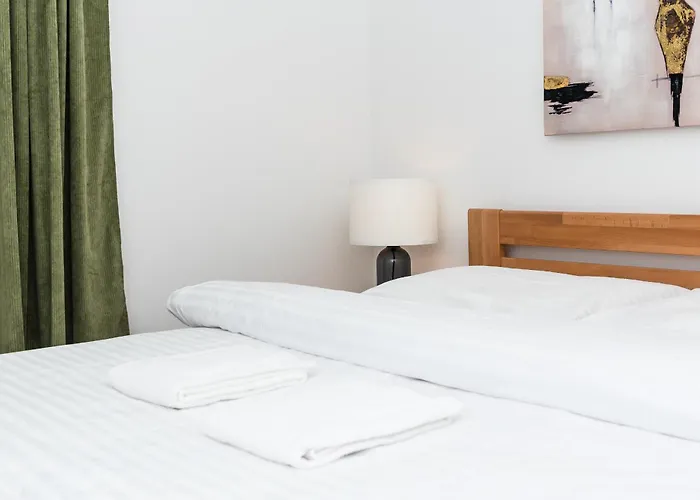 Mickiewiczova Free Parking By Veronika & Jano * ブラチスラヴァ