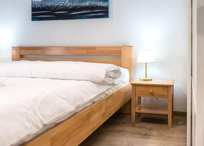 Mickiewiczova Free Parking By Veronika & Jano براتسيلافا