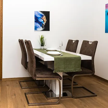 Apartment Mickiewiczova Free Parking By Veronika & Jano *