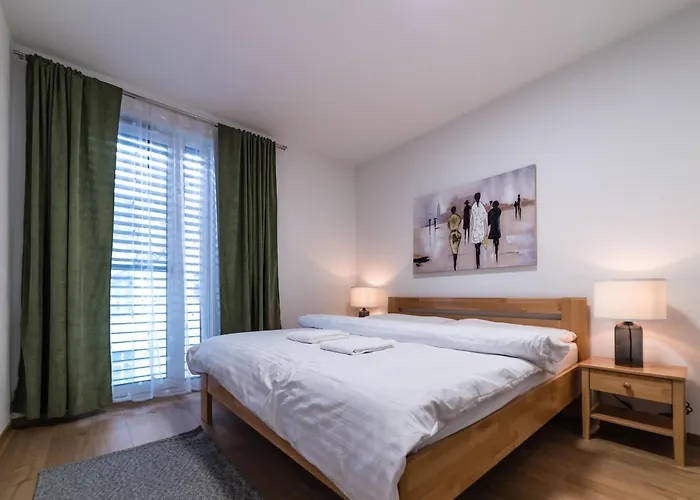 Mickiewiczova Free Parking By Veronika & Jano * Bratislava